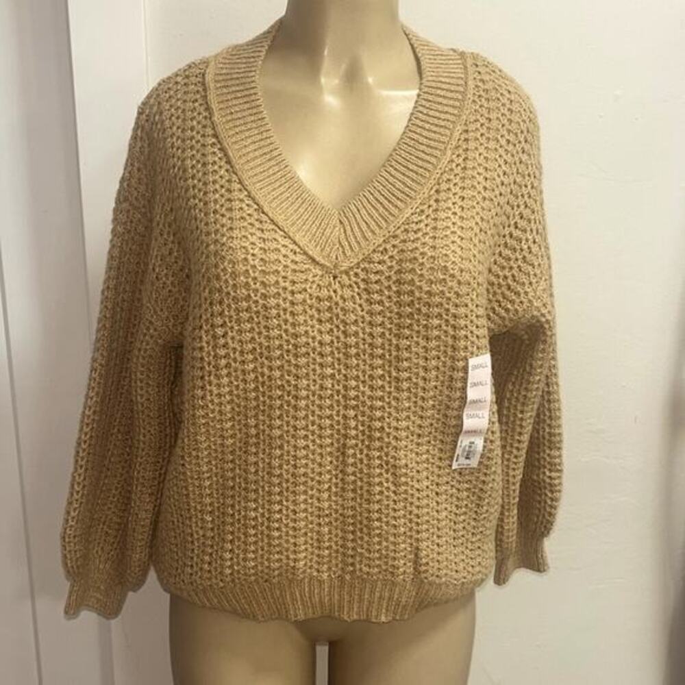 NWT SO V-Neck Pullover Plush Sweater